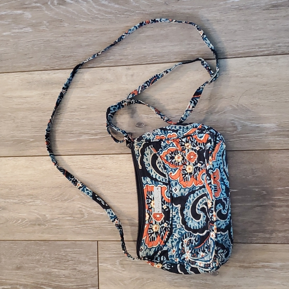 Vera Bradley small crossbody bag